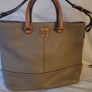 Dooney & Bourke Handbag